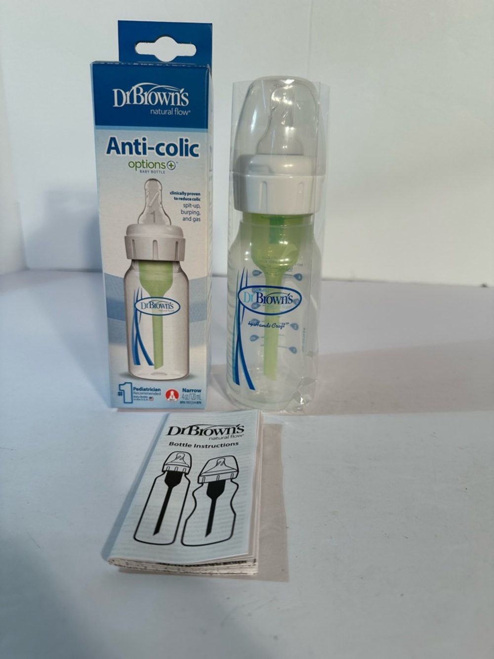 NIB Dr. Brown's Natural Flow Anti-Colic Options + Narrow Baby Bottle 4 oz/120 ml